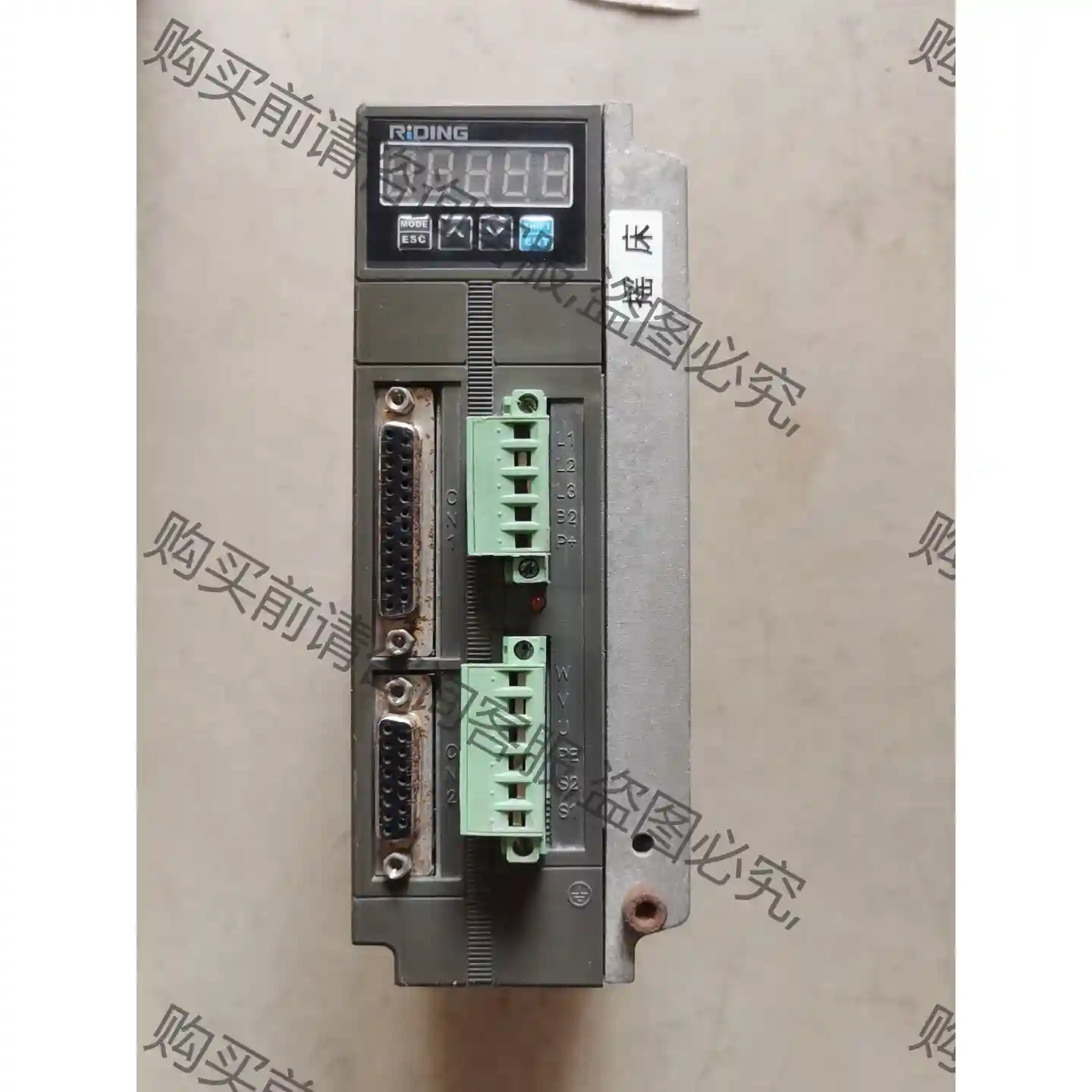 日鼎 交流伺服驱动器，型号DCS3204-HJY/CF2，实 议价再拍 拆机件