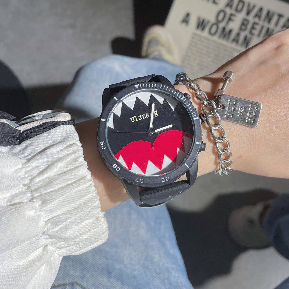 大表盘男士创意个性装饰手表欧美潮男女学生韩版简约潮流时尚霸气