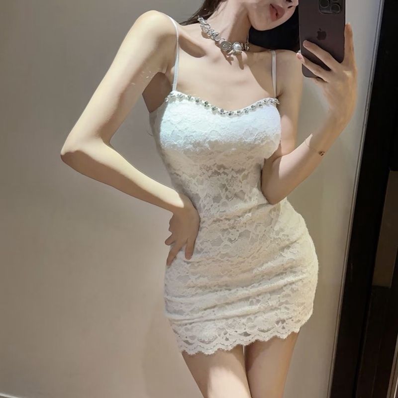 性感蕾丝吊带连衣裙重工