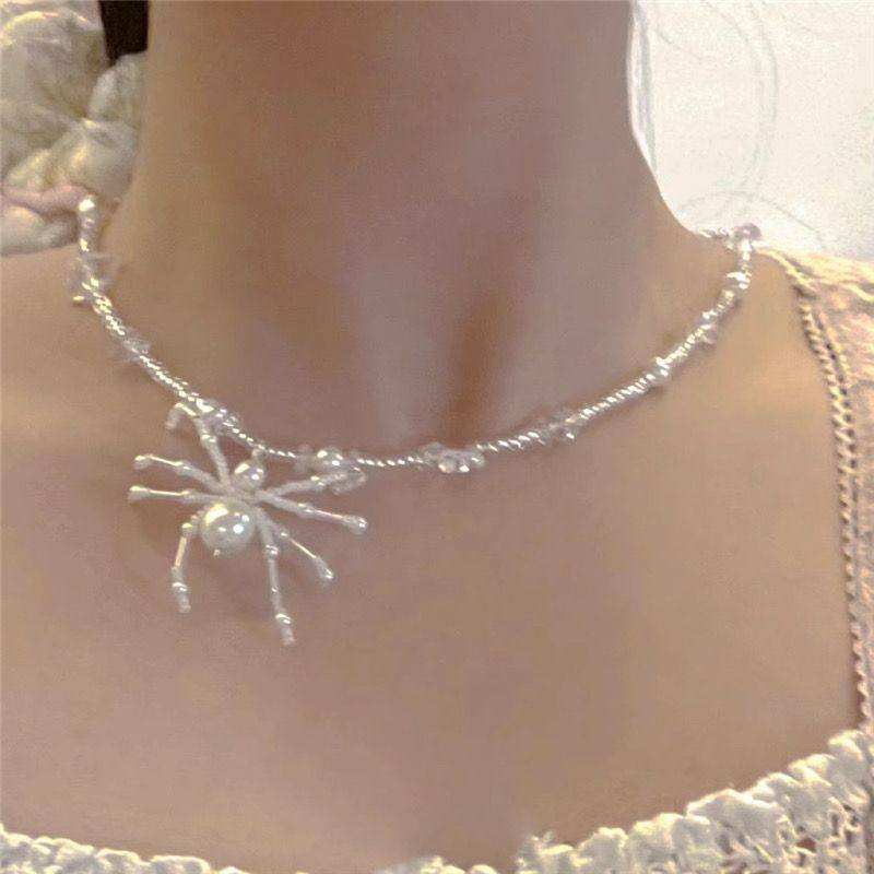 蜘蛛物语丨comfy饰物所原创小众项链串珠施家珍珠y2k米珠辣妹首饰