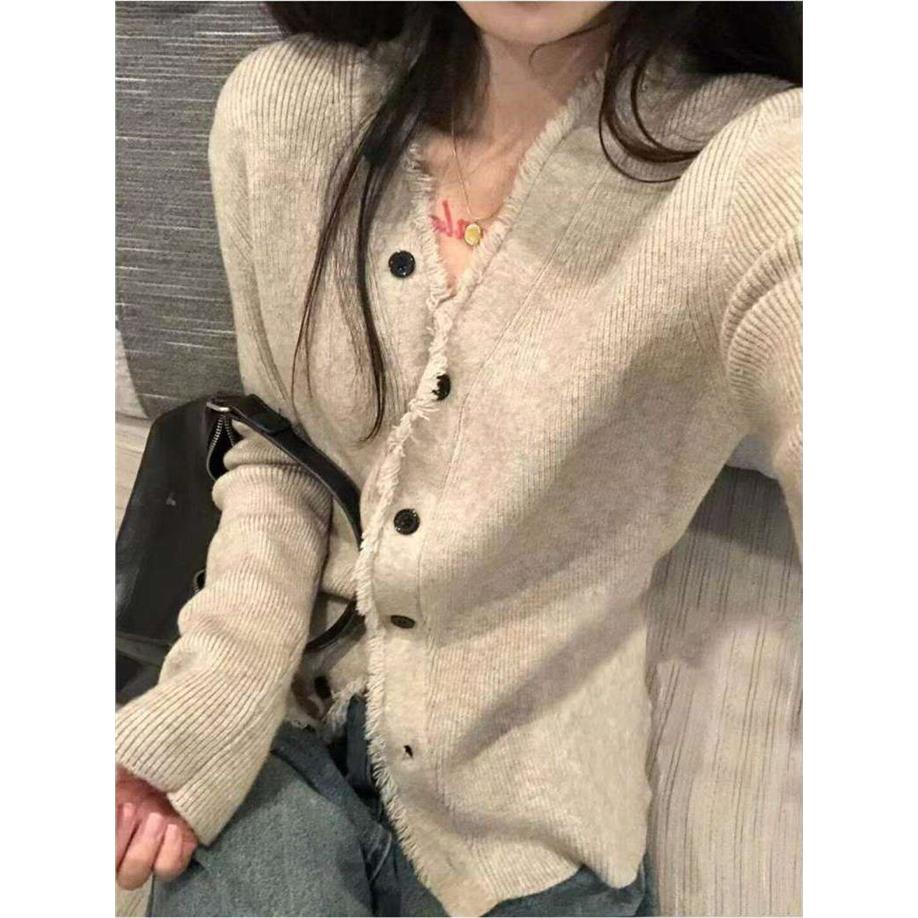 V领毛衣针织开衫女秋冬内