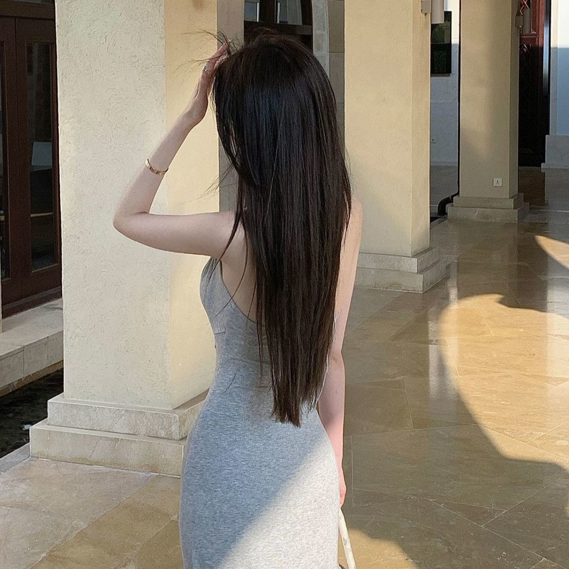 系带浅灰色修身掐腰辣妹