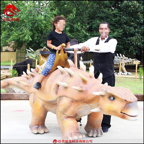 广场仿真恐龙坐骑电动游乐车广场公园游乐园扫码遥控充电恐龙车