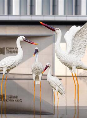 户外仿真白鹭雕塑水池公园售楼部草坪景区景观装饰摆件玻璃钢仙鹤
