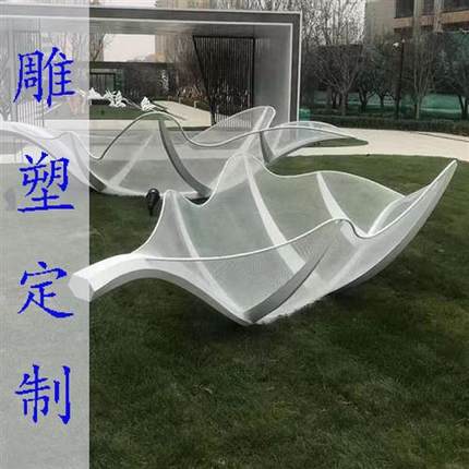定制户外大型不锈钢雕塑玻璃钢卡通人物大摆件工程园林艺术品厂家