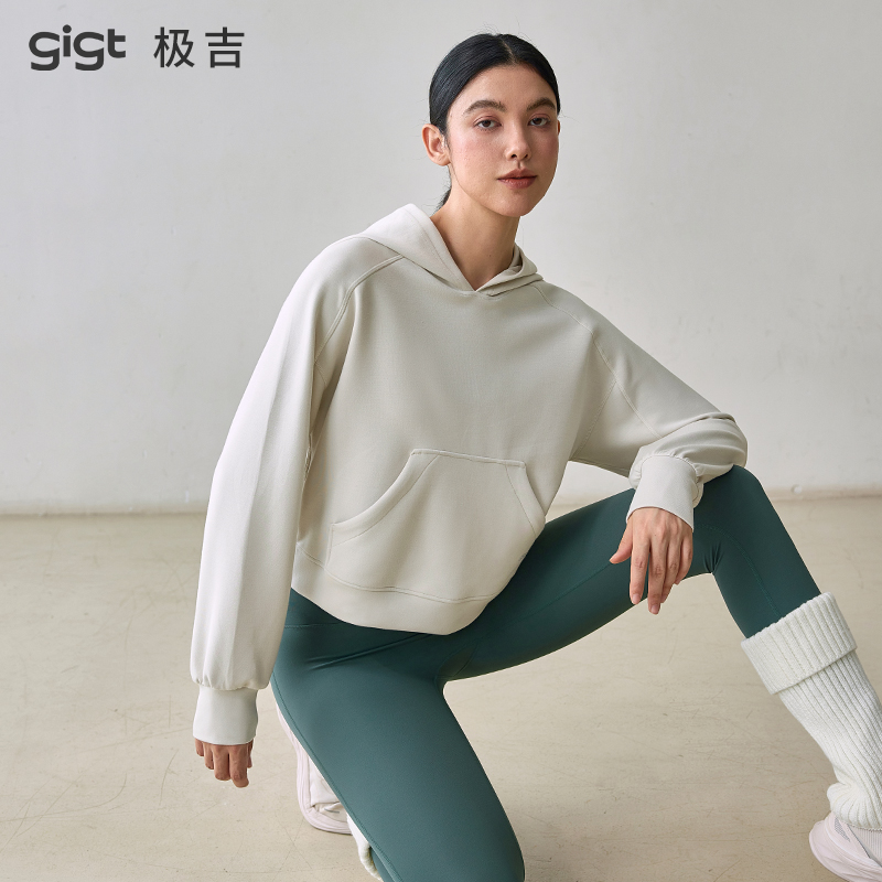 gigt极吉空气层运动外套长袖秋冬瑜伽服连帽保暖宽松短款健身衣女
