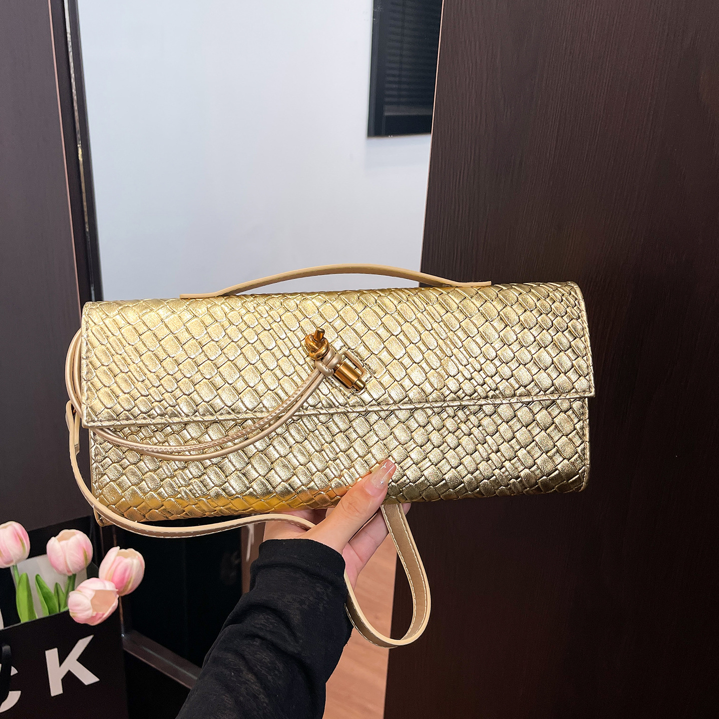 新款编织纹小众单肩包时