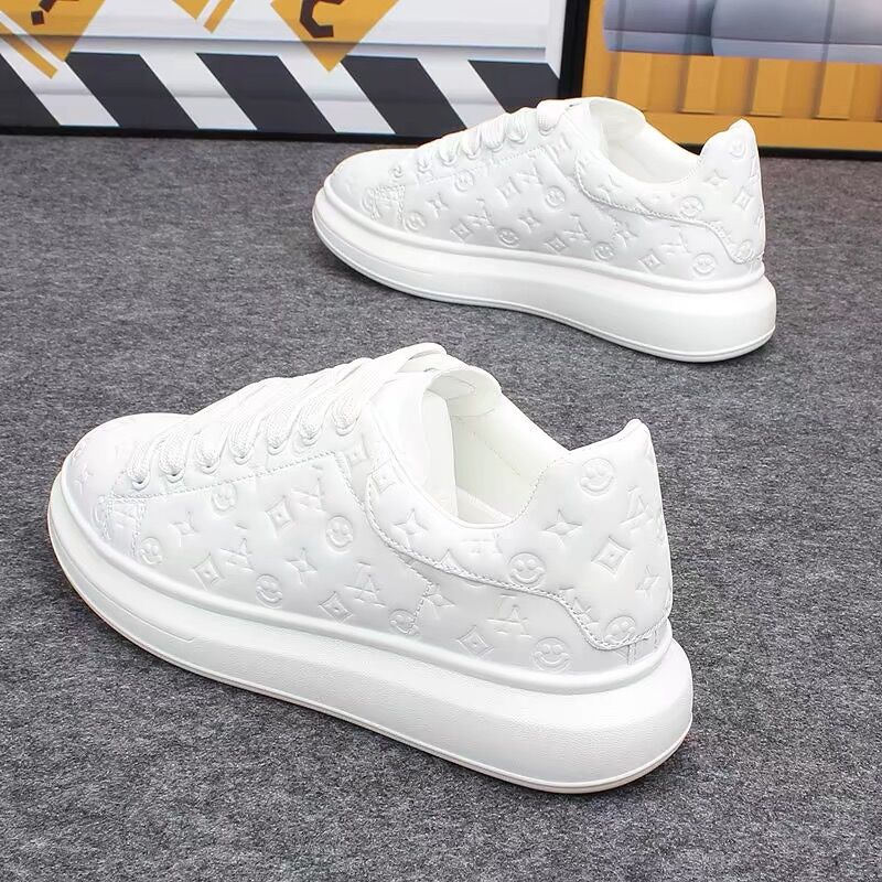 香港潮牌印花时尚情侣小白鞋男百搭厚底增高低帮轻便软底运动板鞋