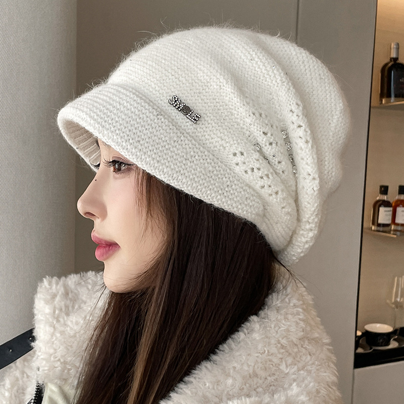 韩版潮流堆堆帽女秋冬季保暖护耳毛线帽带钻短檐鸭舌针织帽兔毛新