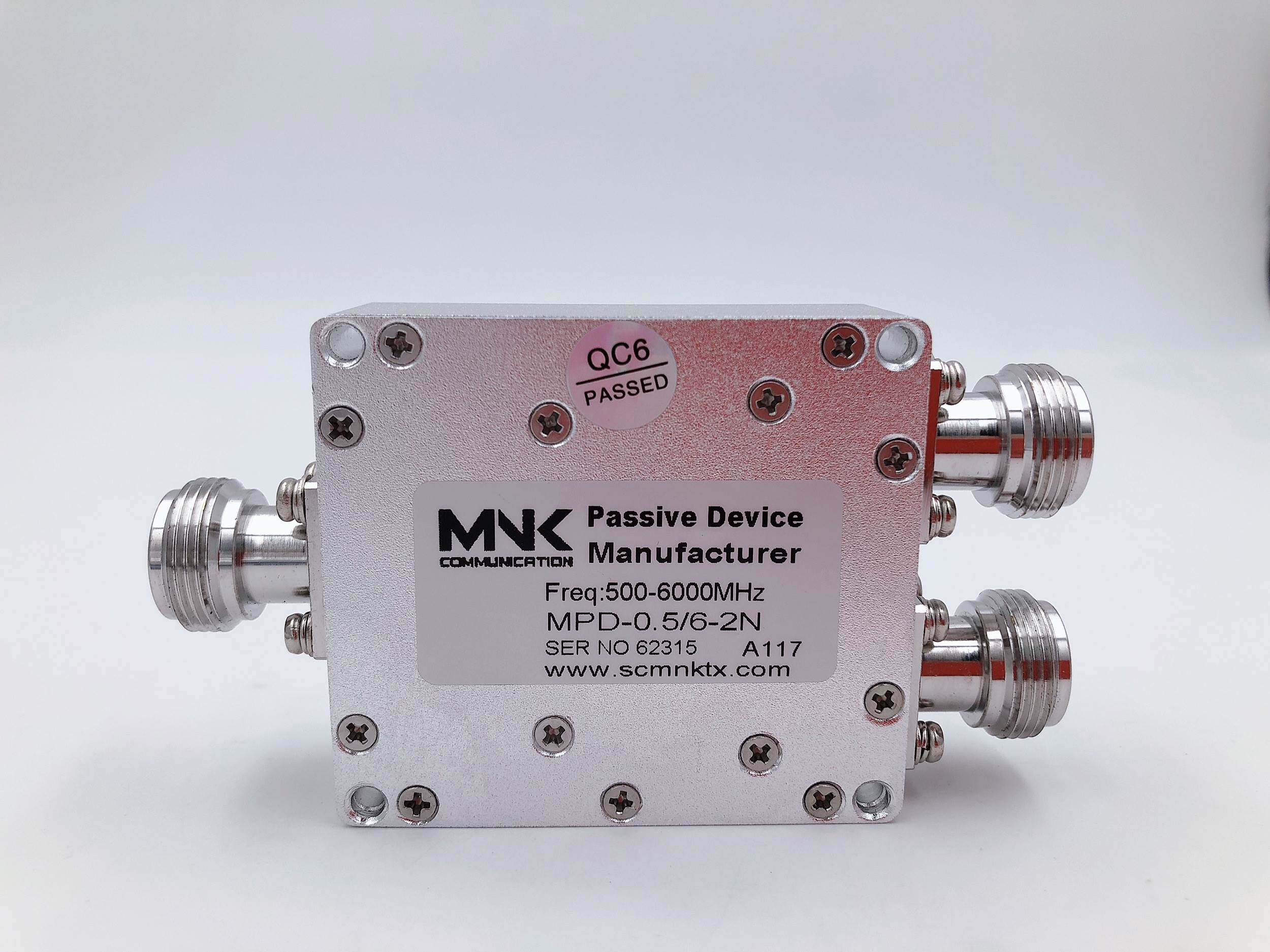 专业级n头500-6000m微带二功分器wifi功率分配合路器0.5-6g一分二