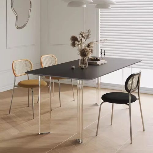 现代极简餐桌椅组合家用黑色岩板奶油风悬浮亚克力小户型饭桌子