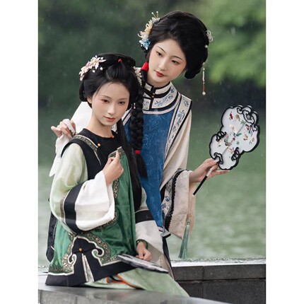 清汉女汉服印花古风氅衣民族服饰马面重工印染清代格格日常套装