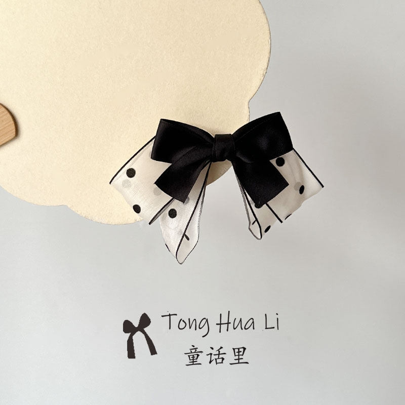 减龄后脑勺马尾波点发卡气质