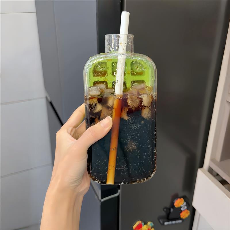制冰模具冰块杯按压式冰格水杯便携式冻冰块神器制冰格创意大厂家