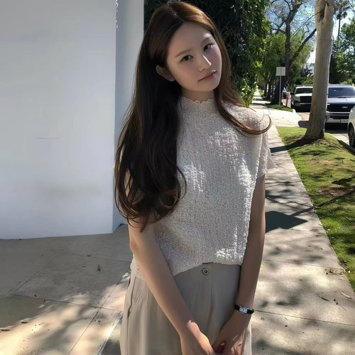 韩代OUNCE木耳边褶皱短袖T恤女
