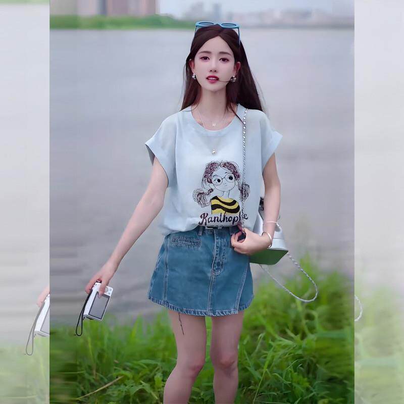 BLLOUKE韩系独特绝美小套装夏季超好看时尚轻熟蓝色上衣牛仔短裤