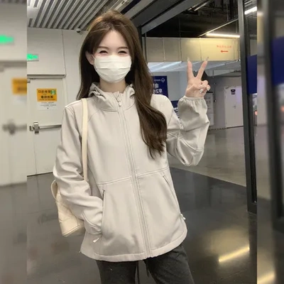 拼色连帽登山服2024薄款冲锋衣防风女款休闲外套新款户外春秋运动