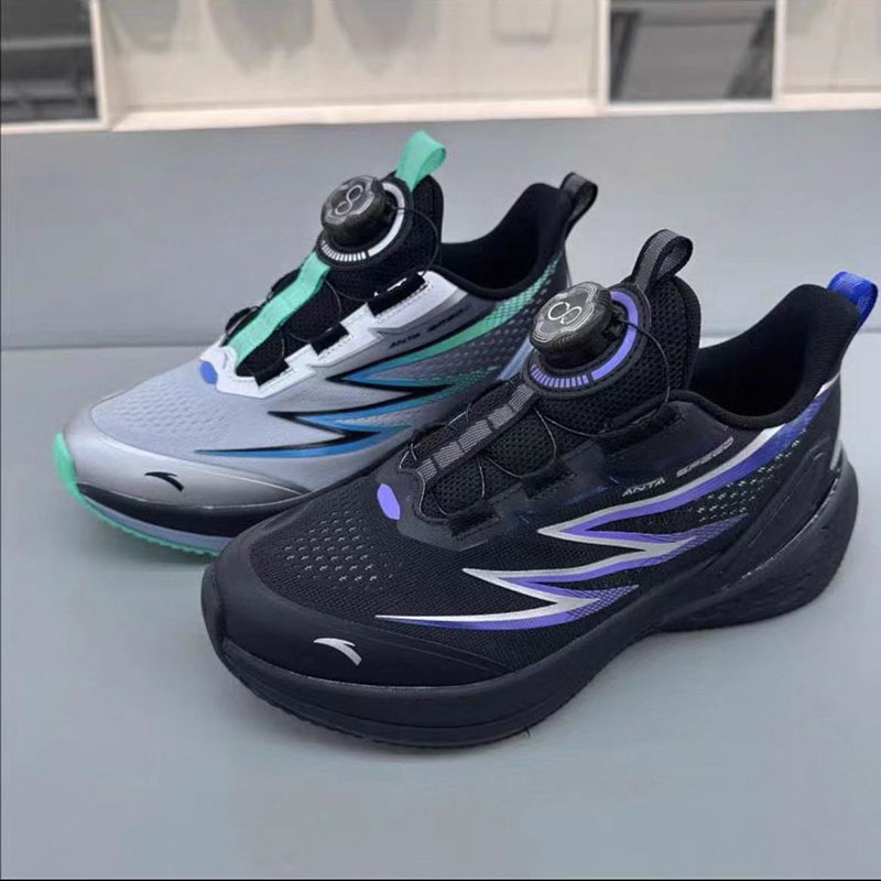 安踏儿童弓速防滑耐磨运动跑步鞋