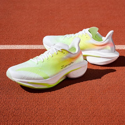 安踏马赫4代PROv2耐磨竞速跑步鞋