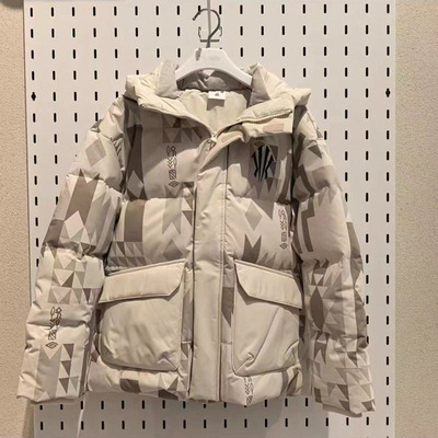 安踏欧文宽松保暖连帽羽绒服