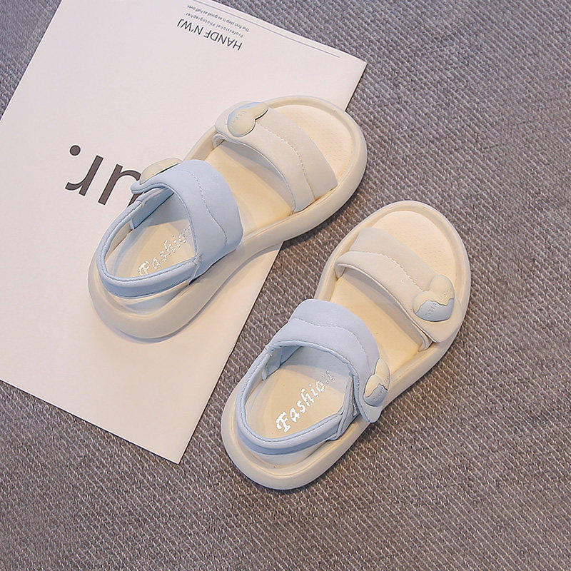 英国潮牌女童凉鞋夏季女孩2026新款儿童运动凉鞋女款大童软底夏款