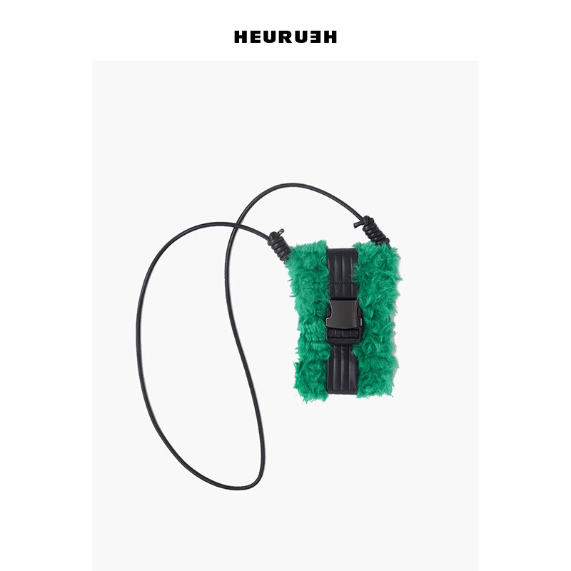 仿皮毛绒迷你斜挎包HEURUEH
