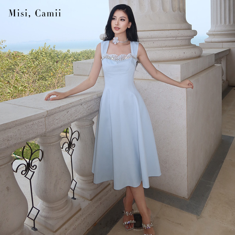 Misi.Camii2026春夏新款女装方领蕾丝边长款连衣裙高档时尚感气质