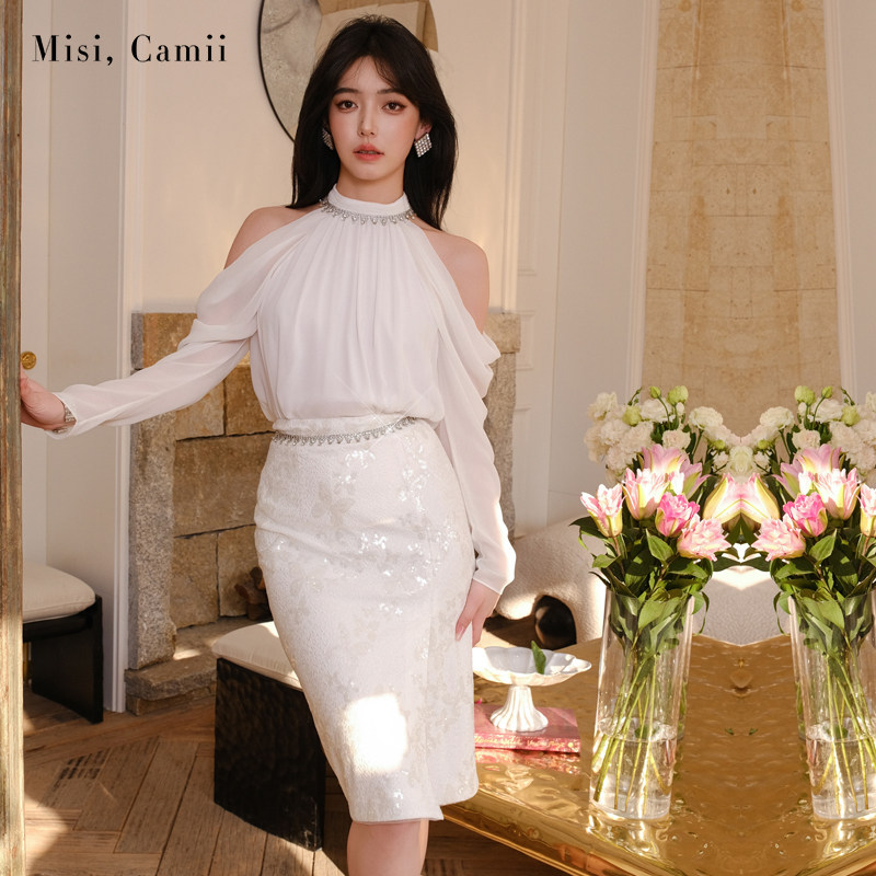 Misi.Camii2025春夏新款女装钻饰立领露肩长袖上衣时尚感百搭显瘦
