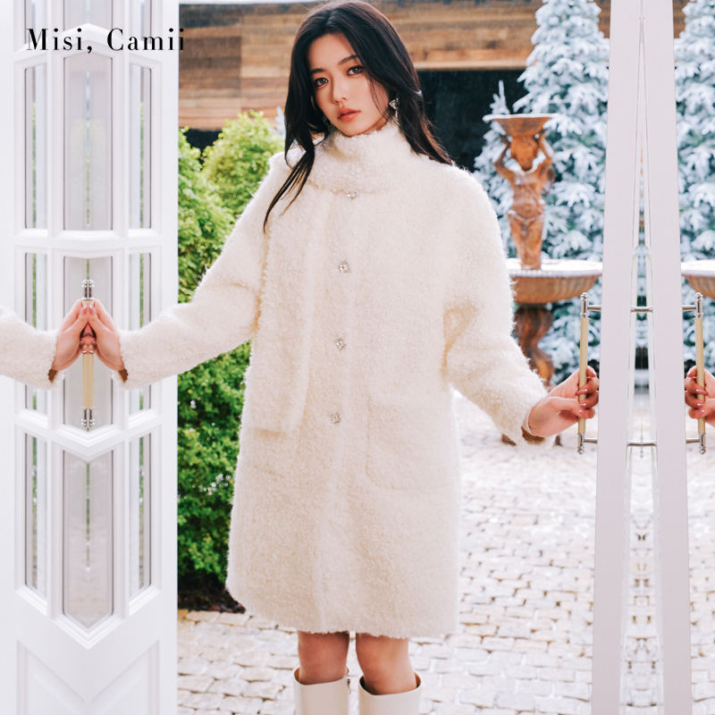 Misi.Camii方钻围脖环保毛大衣