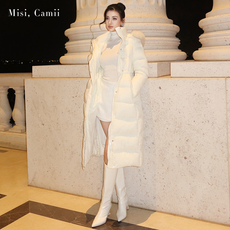 Misi.Camii毛领连帽长款羽绒外套