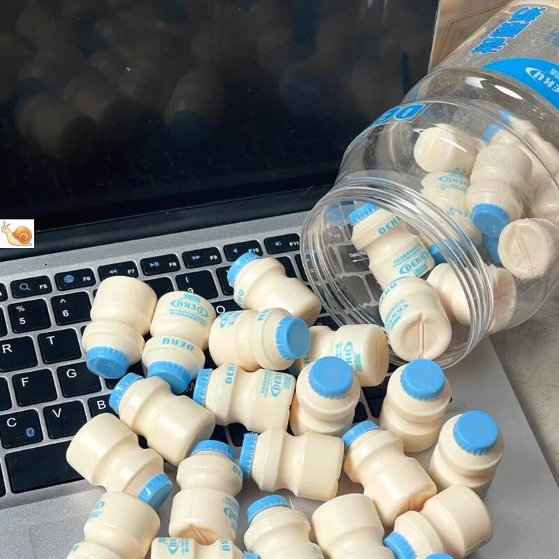 【厂家】德酷老酸奶风味奶片奶贝迷你奶瓶糖果压片糖果牛乳糖喜糖