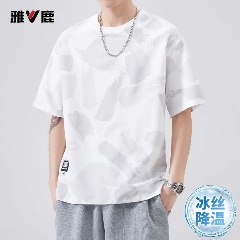 雅鹿男士休闲运动印花短袖T恤图片