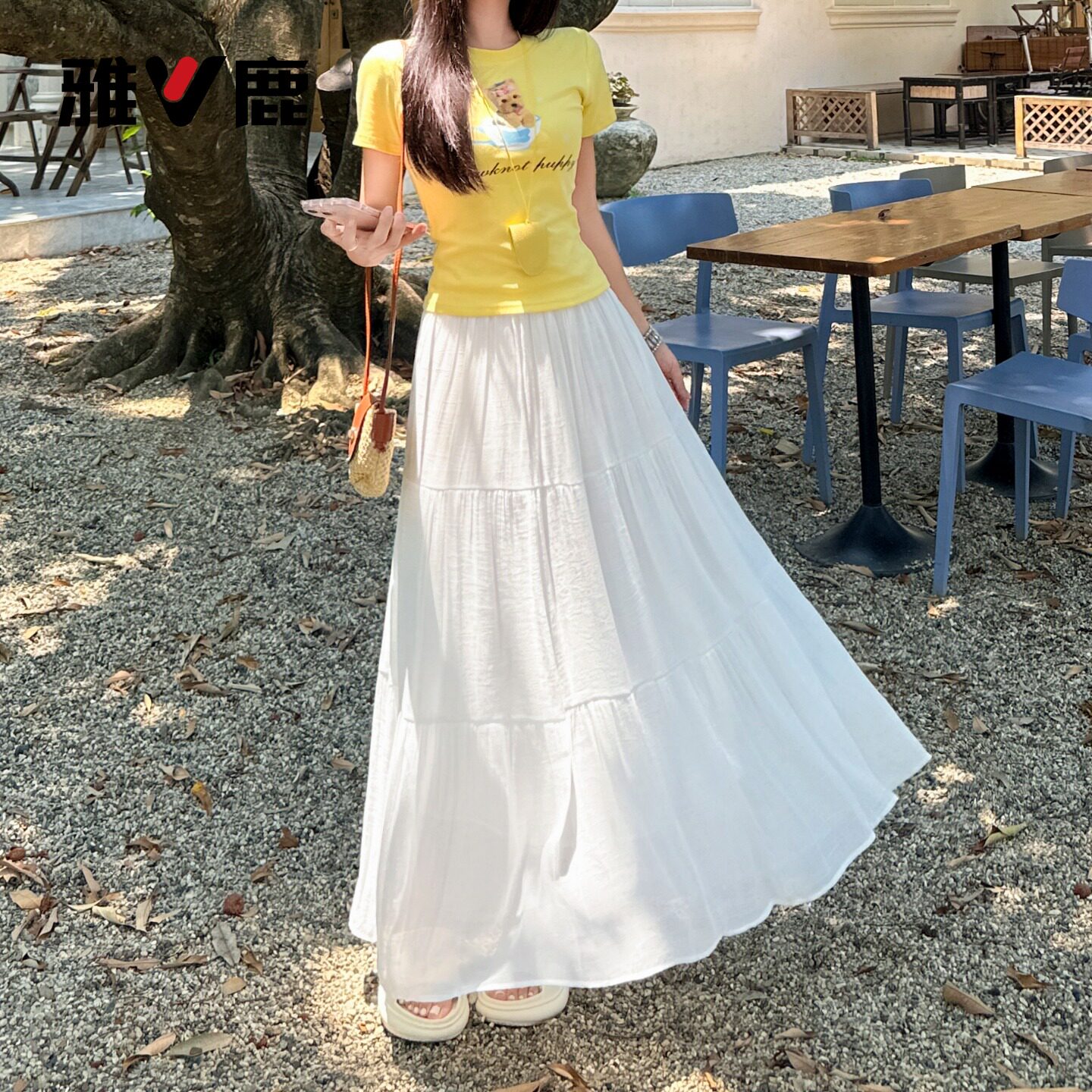 雅鹿白色棉麻蛋糕半身裙女2026新款夏季高腰a字遮胯仙女中长裙Y