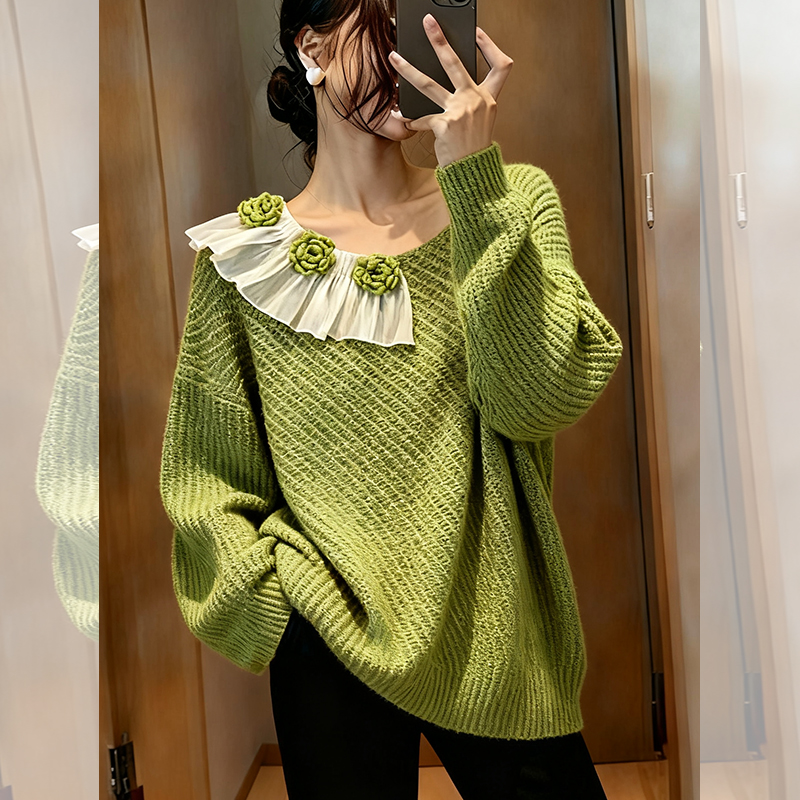ROUMIKL温暖风绿色圆领立体花朵针织衫长袖女秋冬新款今年流行漂