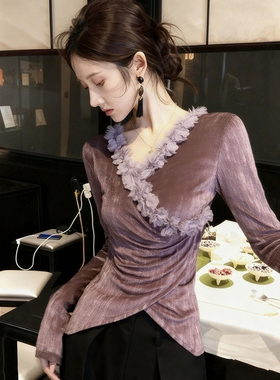 ROUMIKL紫色花瓣拼接V领衬衫长袖女秋季新款气质名媛修身显瘦内搭