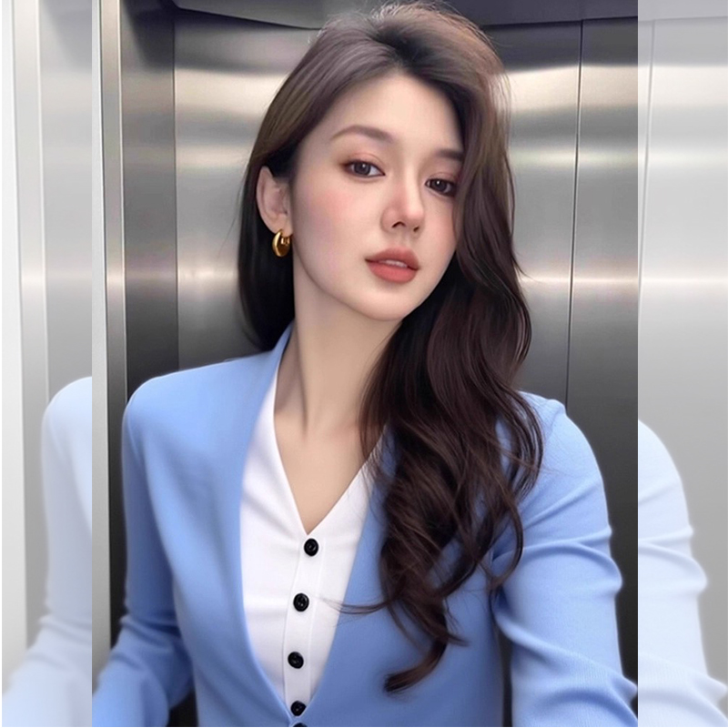 ROUMIKL撞色假两件纽扣设计V领针织开衫女早秋季新款修身百搭高级