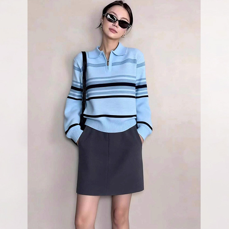ROUMIKL蓝色条纹polo领针织衫女秋季新款韩系气质百搭外穿厚实小