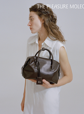 the pleasure molecule勋章波士顿头层牛皮手拎斜挎保龄球老钱风