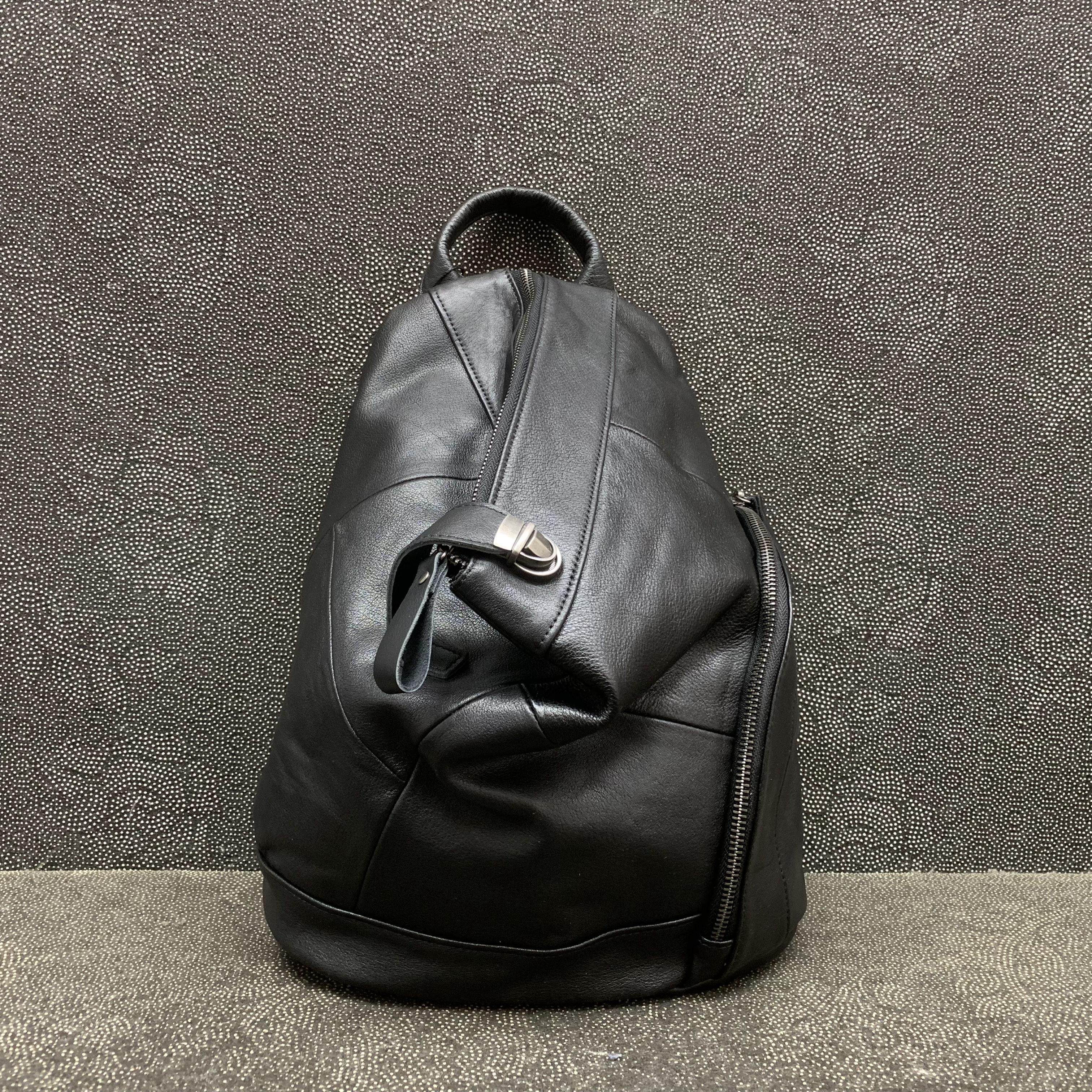 时尚真皮双肩包2025新款头层牛皮复古手提背包男女通用韩版百搭包