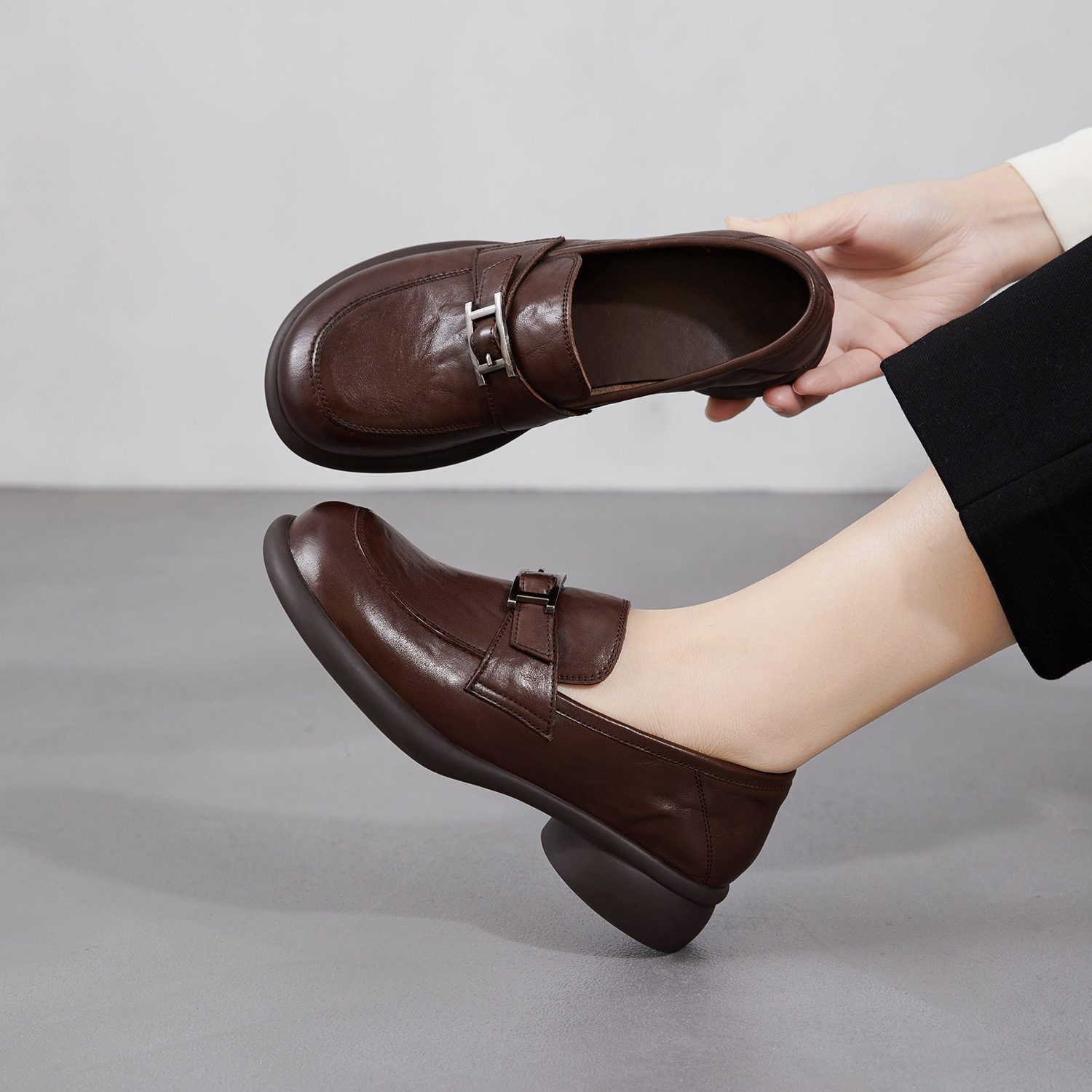 真皮皮带扣饰乐福鞋女2026春季新款复古时尚休闲百搭软底舒适单鞋,女鞋,浅口单鞋,淘宝优惠券,粉丝福利购,淘宝优惠卷