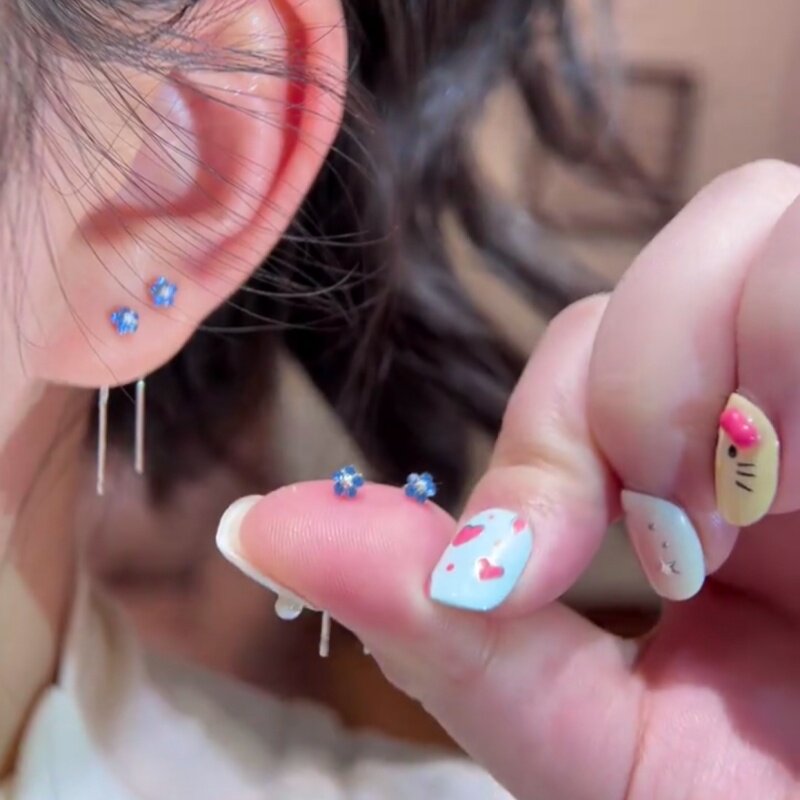 银针简约百搭蓝色水晶小花朵耳线