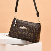 真皮质感妈妈包斜挎小包中年女士包包2025新款 百搭单肩手机零钱包