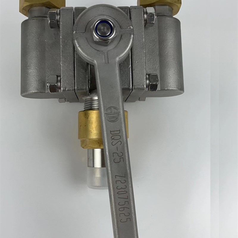 不锈钢低温三通截止阀 DQS-25手动焊接液氧液氮LNG储罐管道阀门