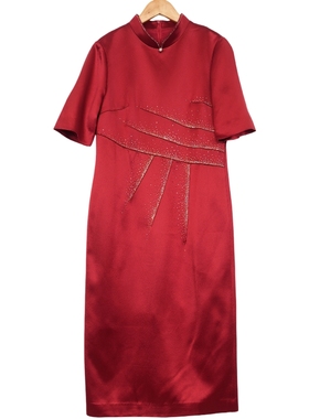 六礼LOOLAYY精选品牌女装高端时尚气质百搭酒红连衣裙A1-17085