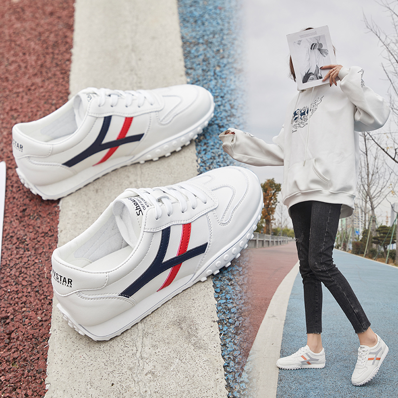 休闲平底圆头小白鞋轻便