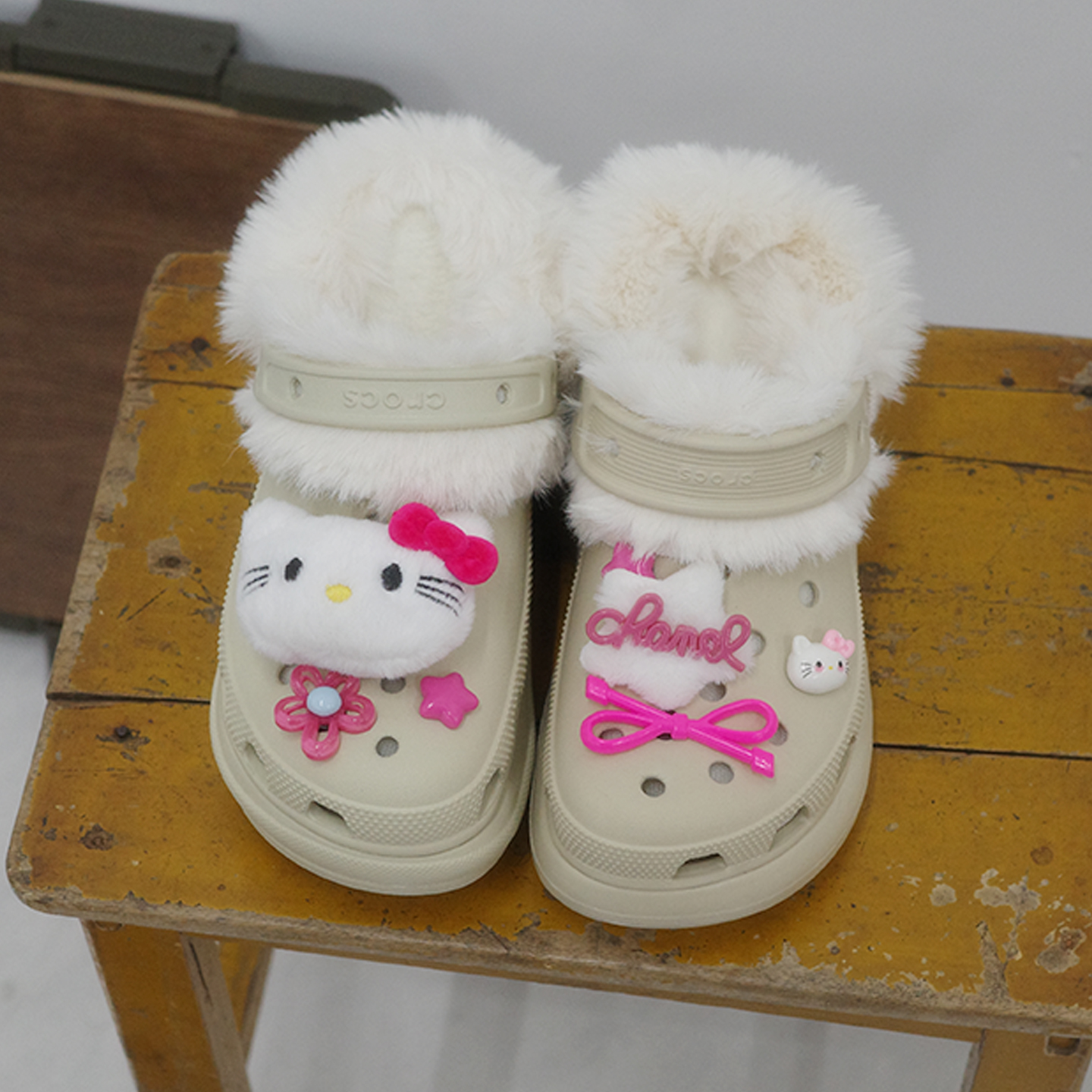 Mkop洞洞鞋毛绒内胆可拆卸冬天配饰鞋花泡芙云朵适配Cross/Crocs