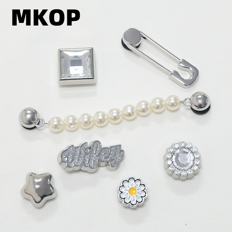 Mkop洞洞鞋配饰金属银质别针鞋花