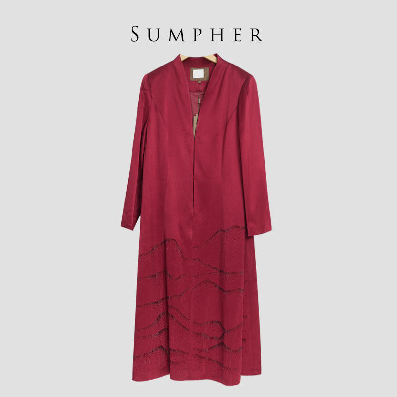 mt姿精选品牌女装高端时尚气质百搭酒红色风衣慕天姿a3-22153