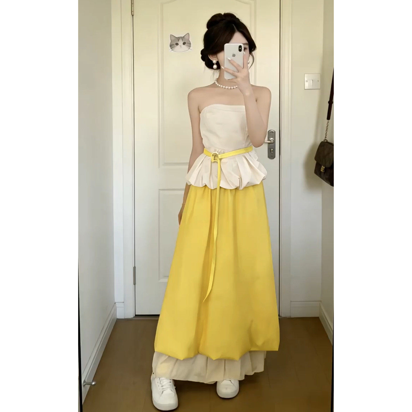 早春季小个子抹胸花苞连衣裙子女夏2026新款度假穿搭黄色长裙套装