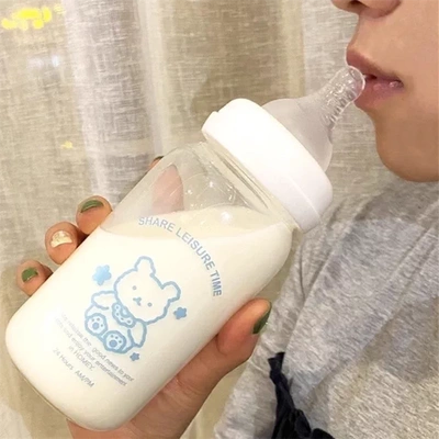 躺着喝的奶瓶杯子大人女朋友成年人学生塑料直饮水杯儿童3岁以上6